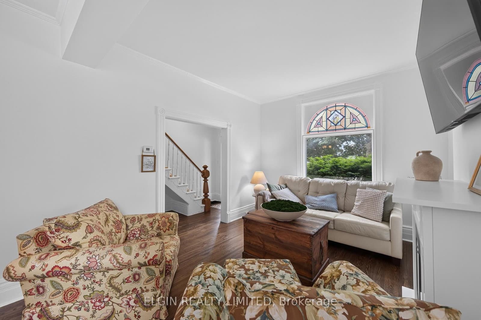 25 Locust Street thumbnail 3