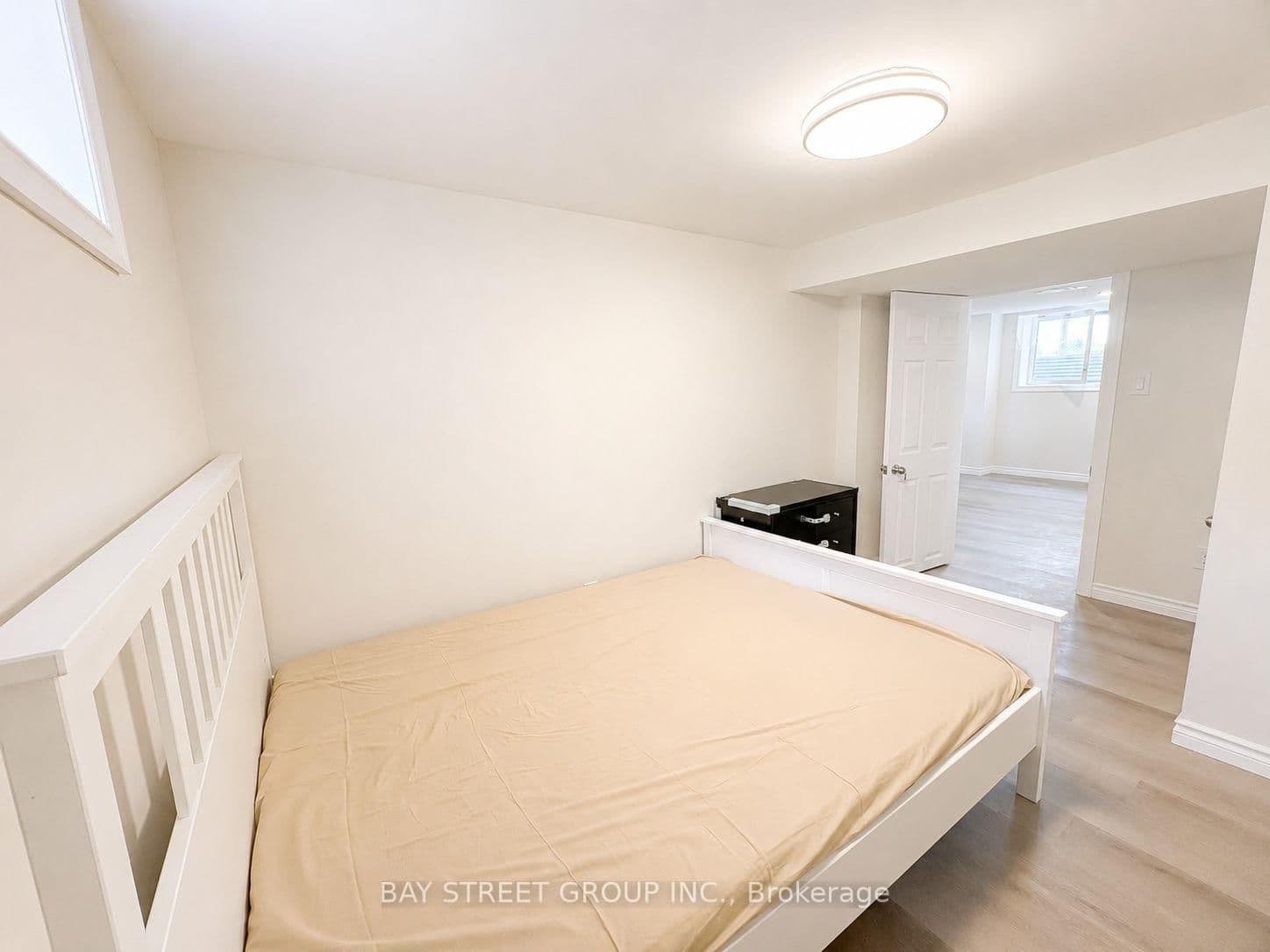 808 Tenth Avenue, Unit Bsmt thumbnail 5