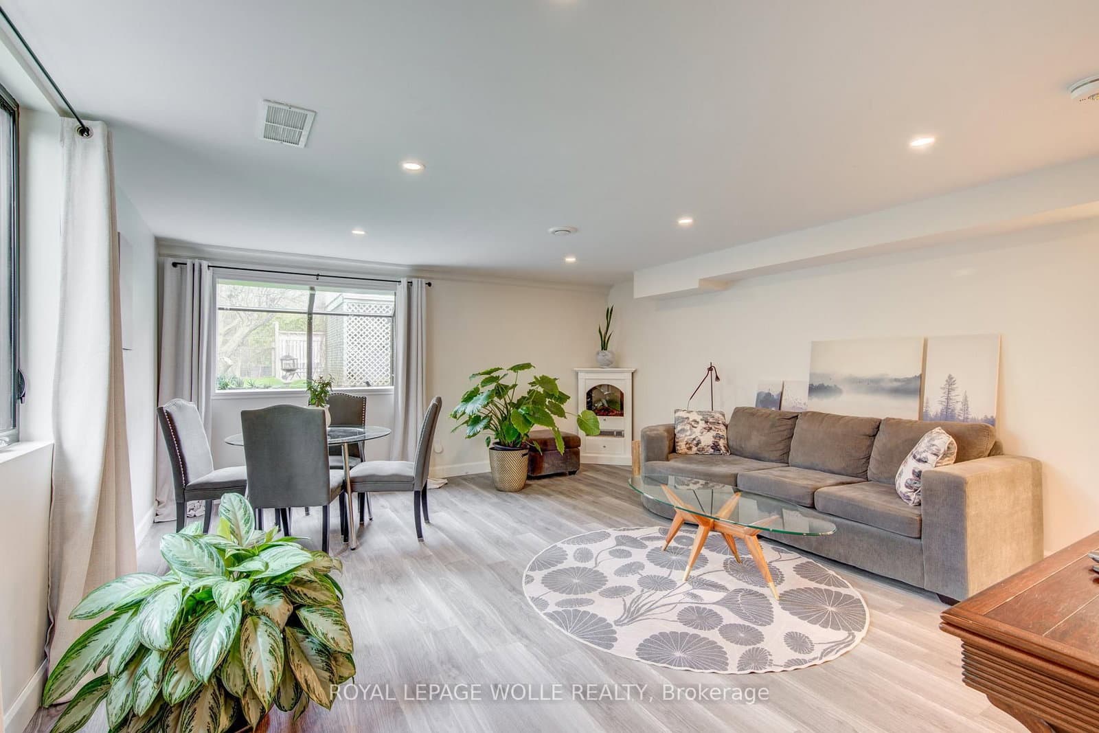 112 Mitchell Street thumbnail 33
