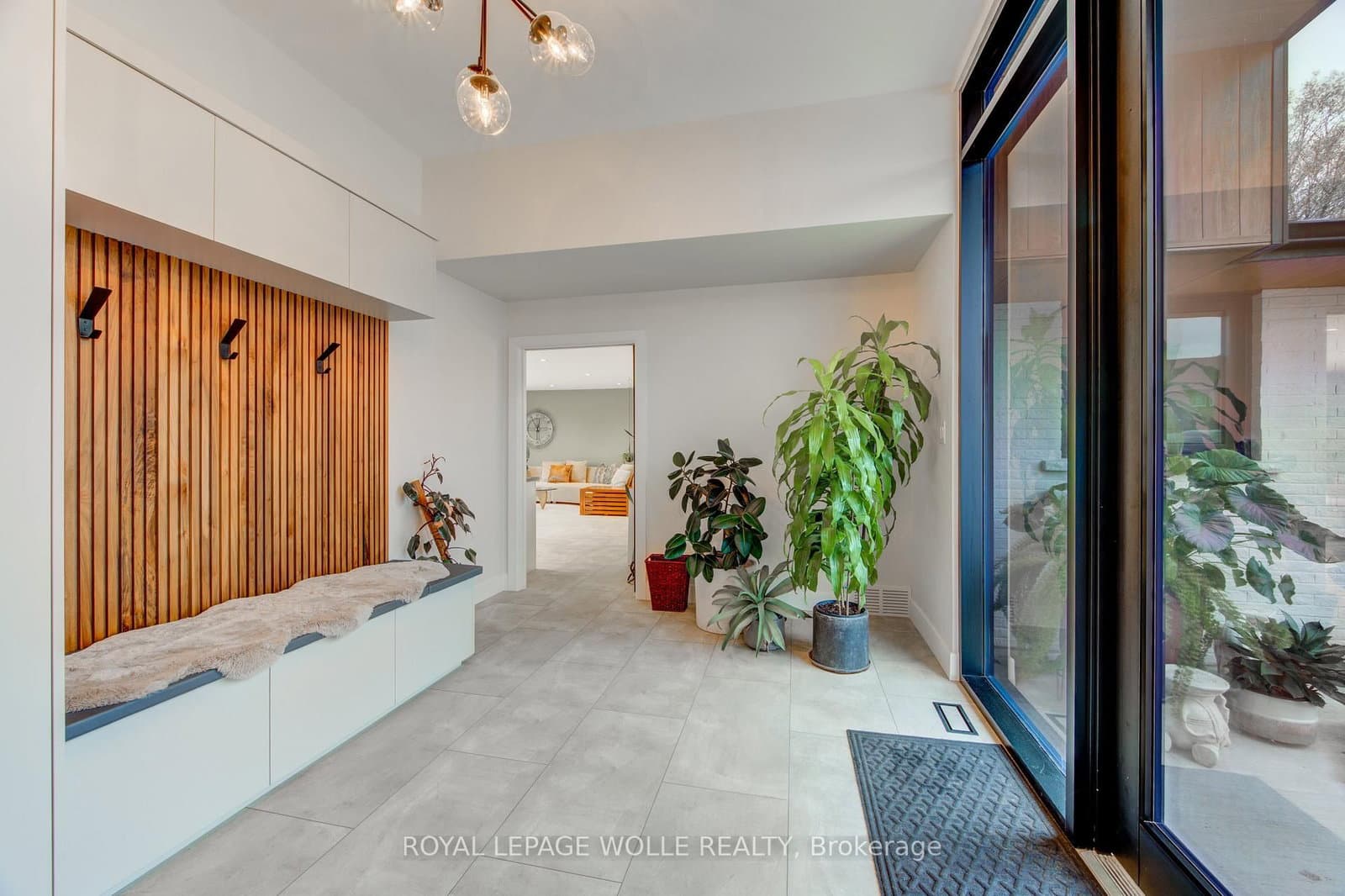 112 Mitchell Street thumbnail 5