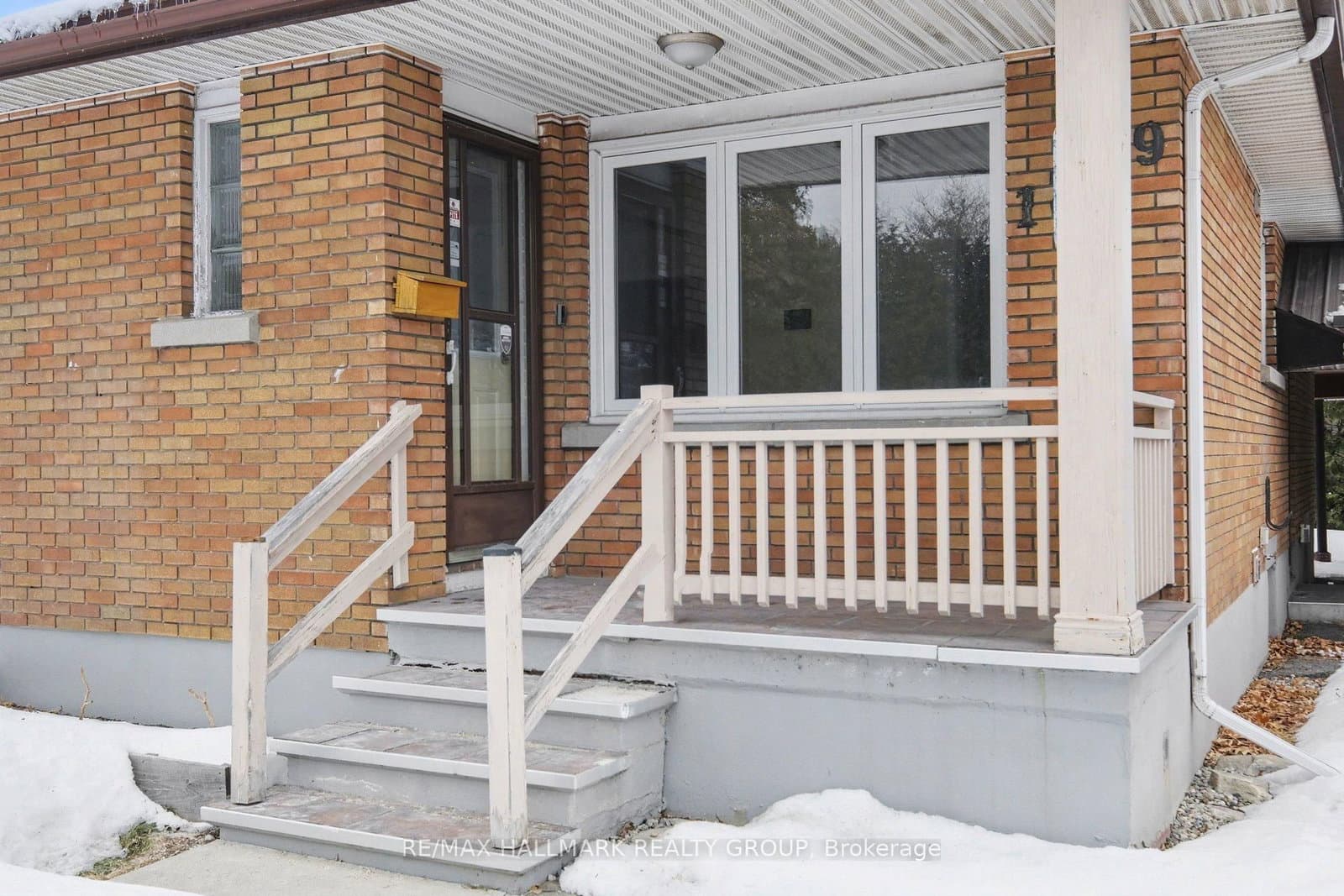 1299 Evans Boulevard thumbnail 4