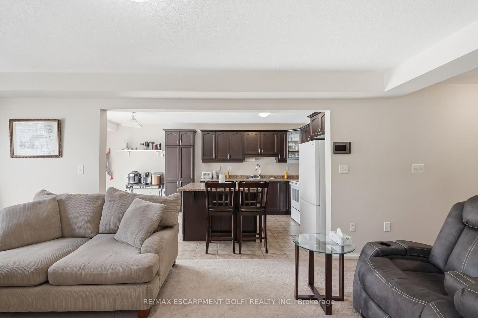 240 Emick Drive thumbnail 9