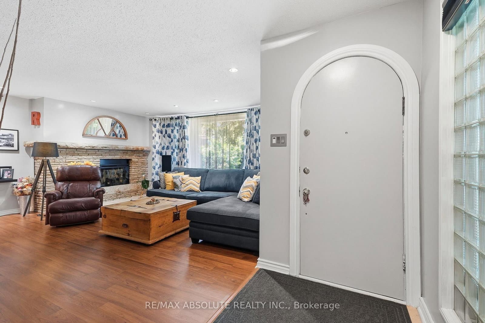 829 Montreal Road thumbnail 6