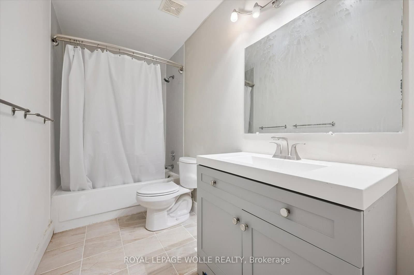 589 Beechwood Drive, Unit 43 thumbnail 24