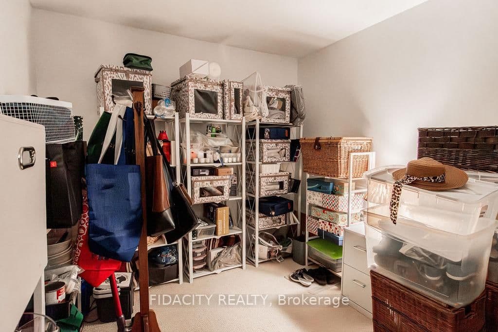 314 Central Park Drive, Unit 602 thumbnail 11