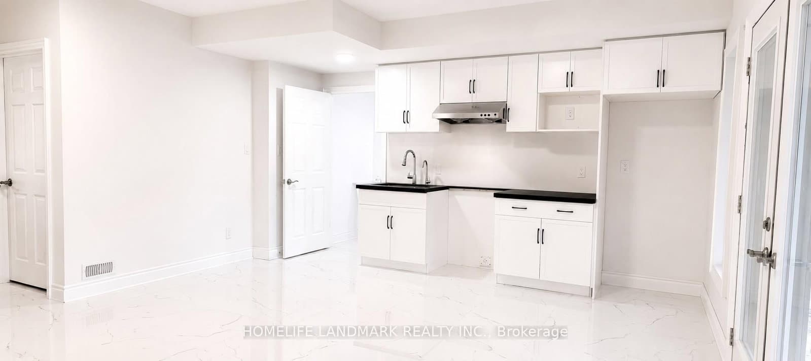 283 Macalister Boulevard thumbnail 34