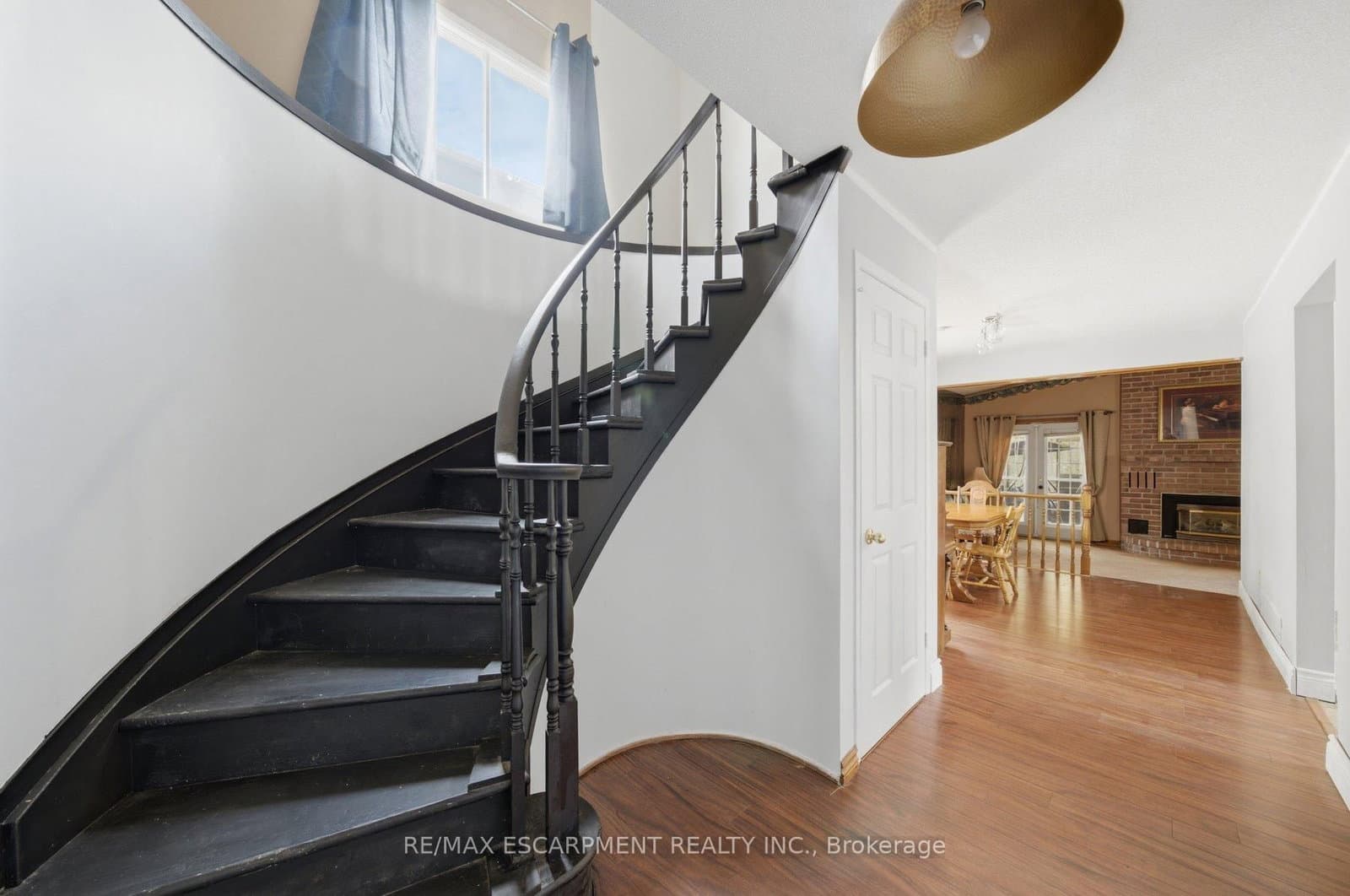 3 Twinoaks Crescent thumbnail 2