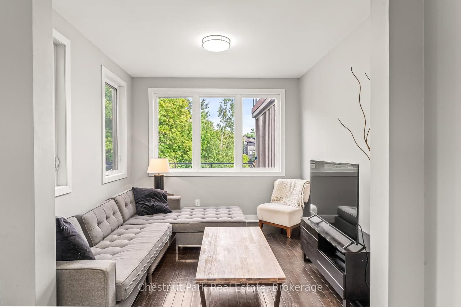 65 Rockmount Crescent thumbnail 11