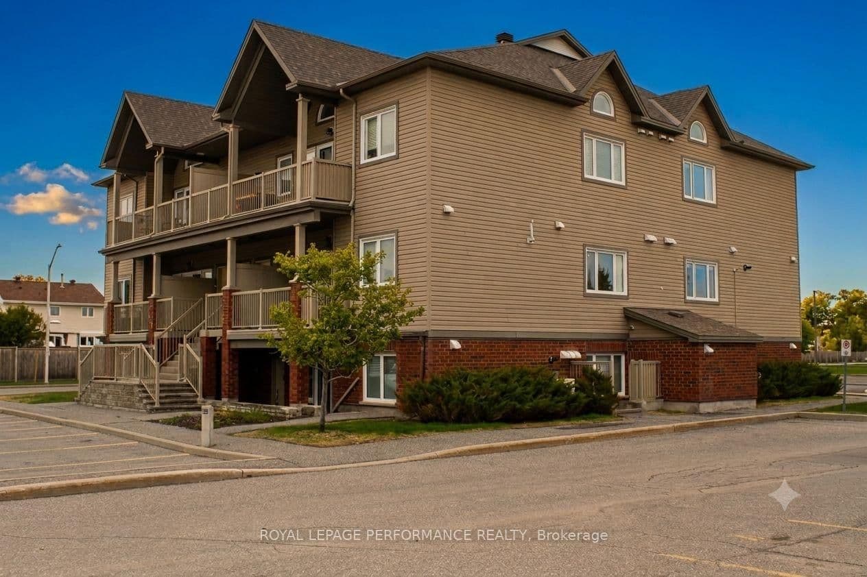 135 Harthill Way, Unit B thumbnail 2