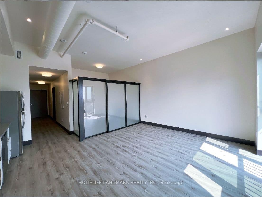 121 King Street E, Unit 607 thumbnail 3