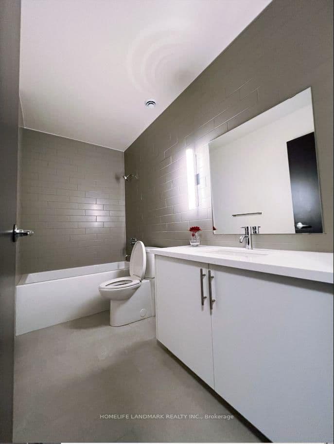 121 King Street E, Unit 607 thumbnail 7