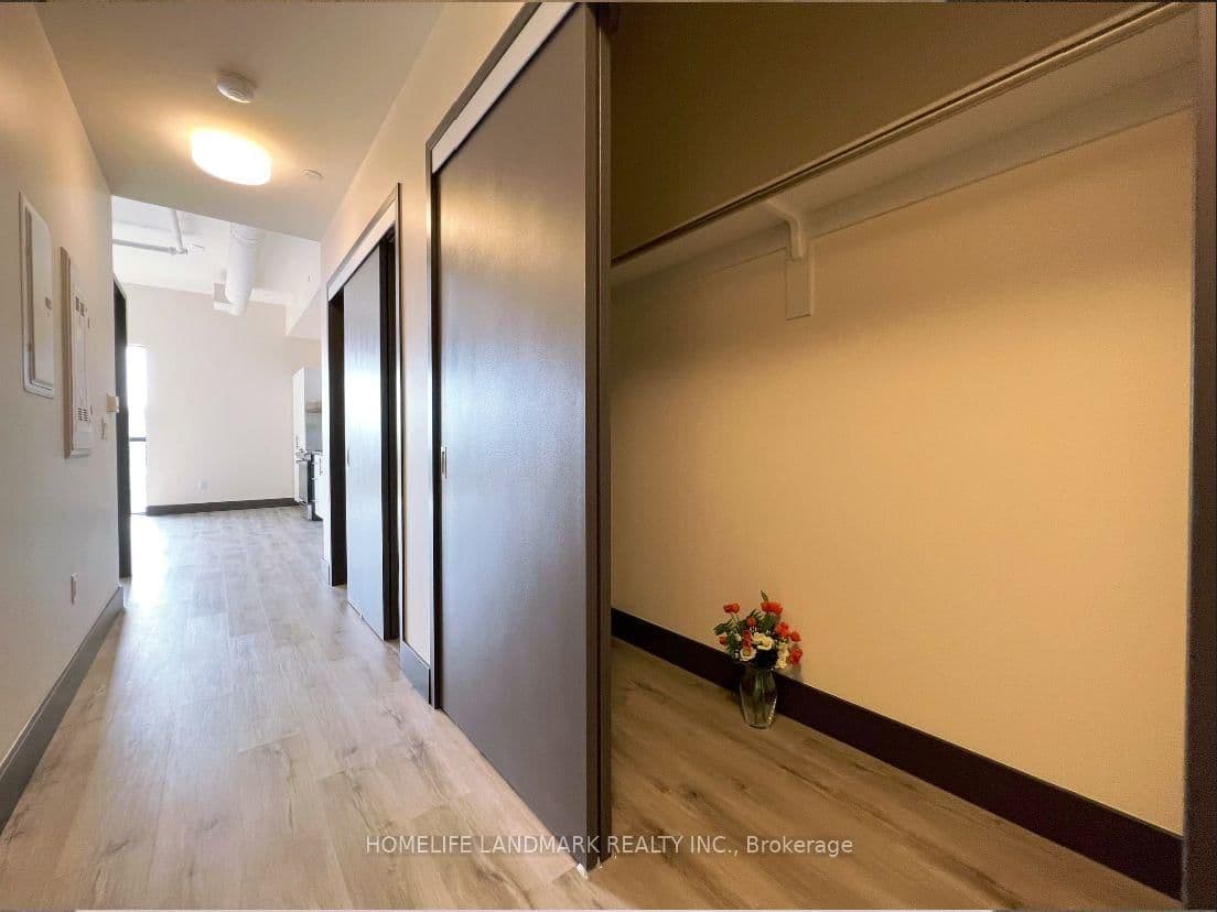 121 King Street E, Unit 607 thumbnail 8