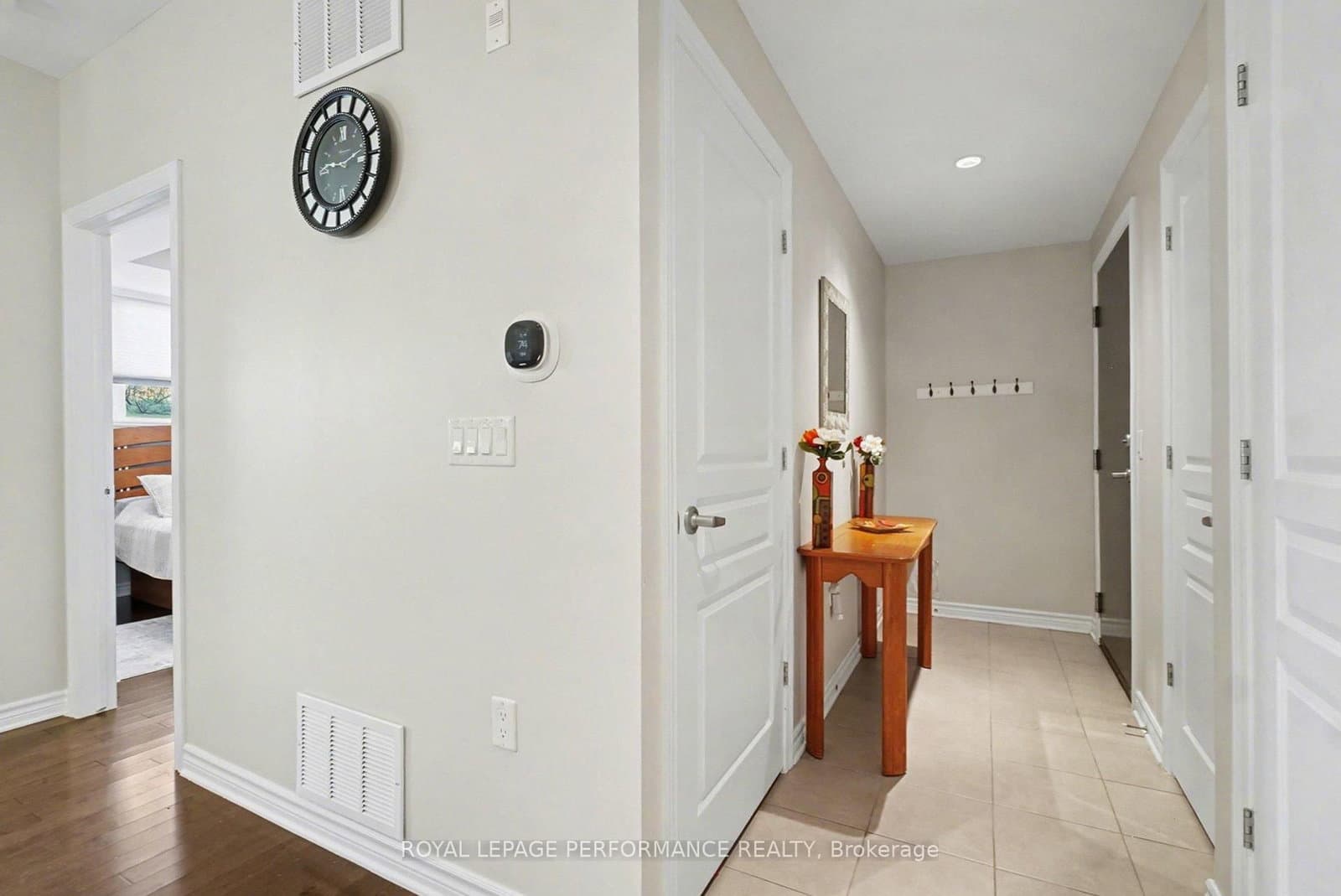 655 Beauparc Private, Unit 101 thumbnail 3