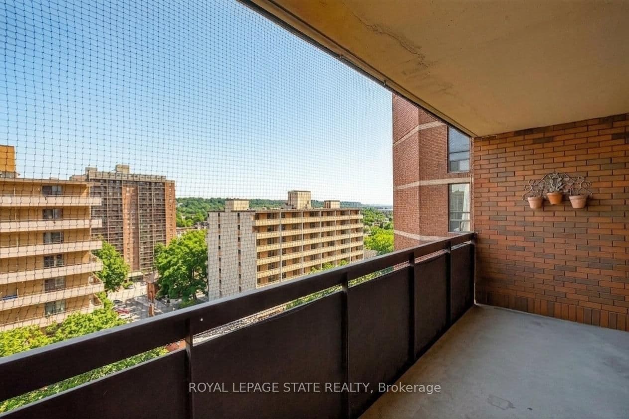 222 Jackson Street W, Unit 1003 thumbnail 30