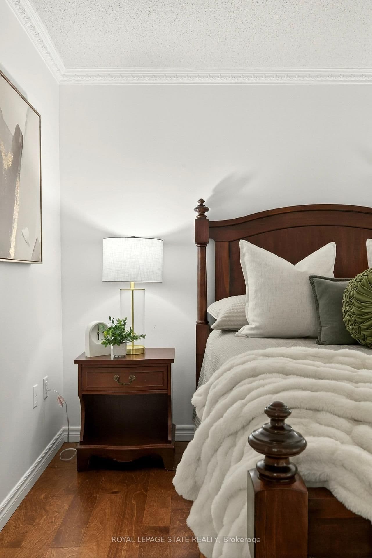 222 Jackson Street W, Unit 1003 thumbnail 32