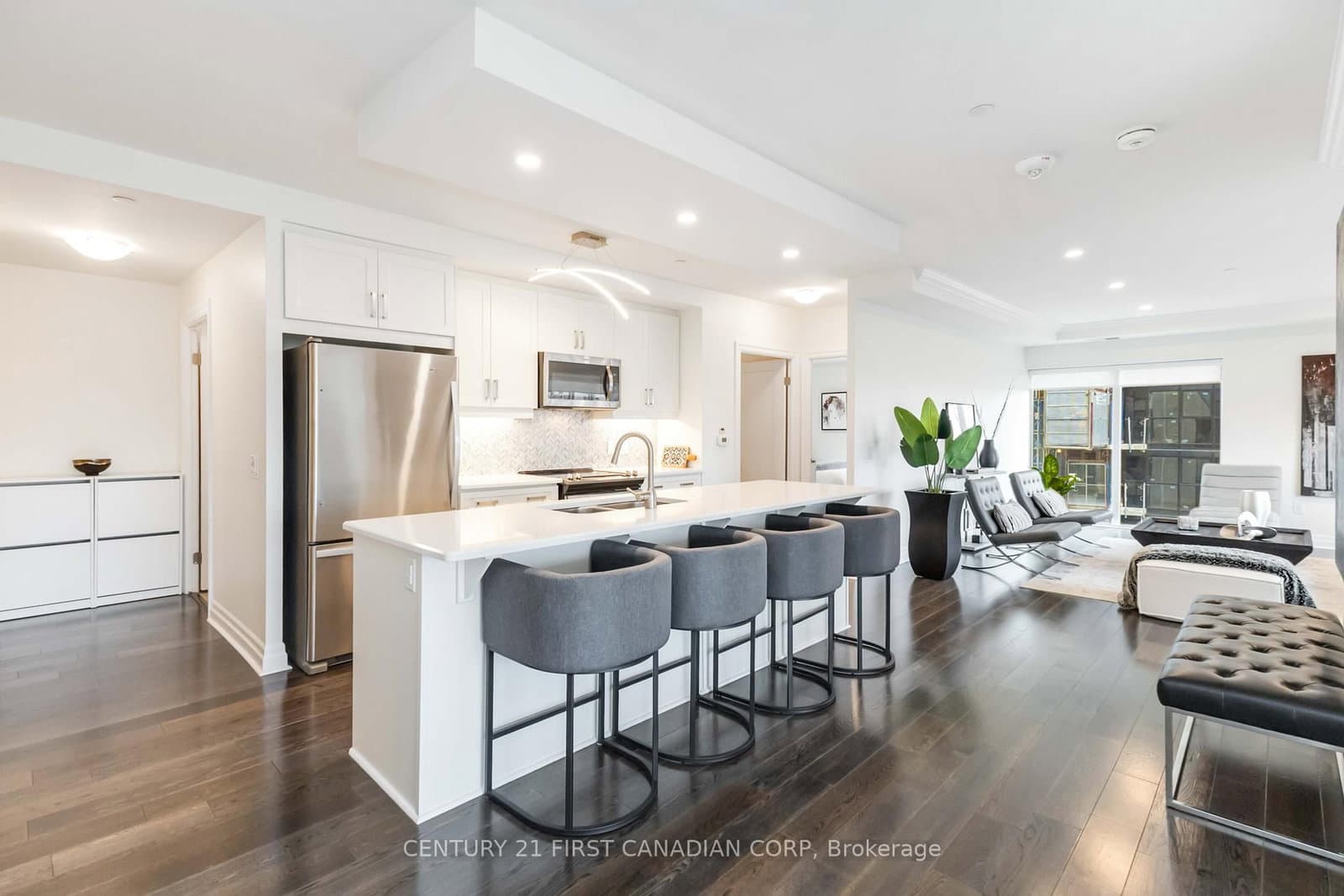 505 Talbot Street, Unit 809 thumbnail 18