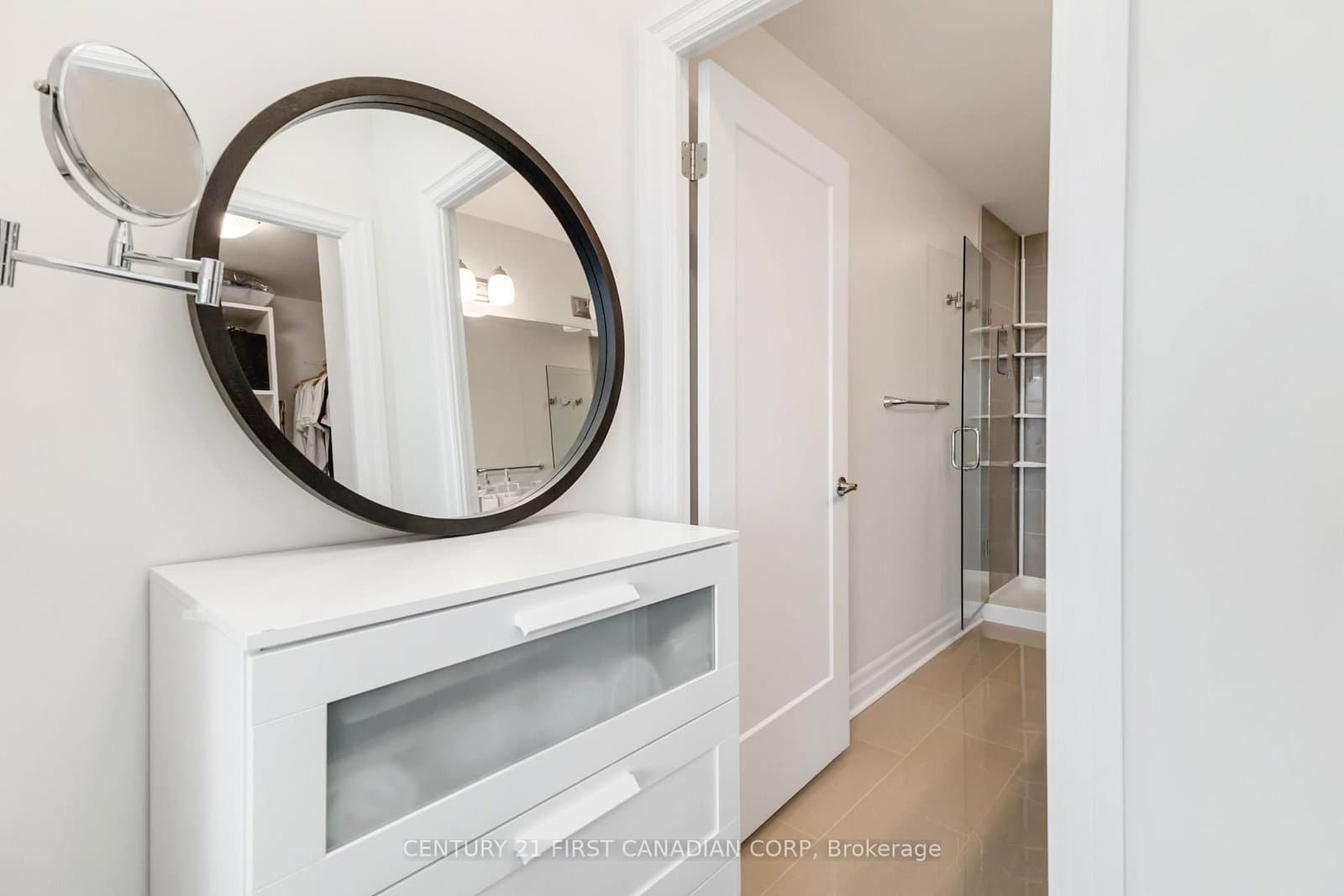 505 Talbot Street, Unit 809 thumbnail 20