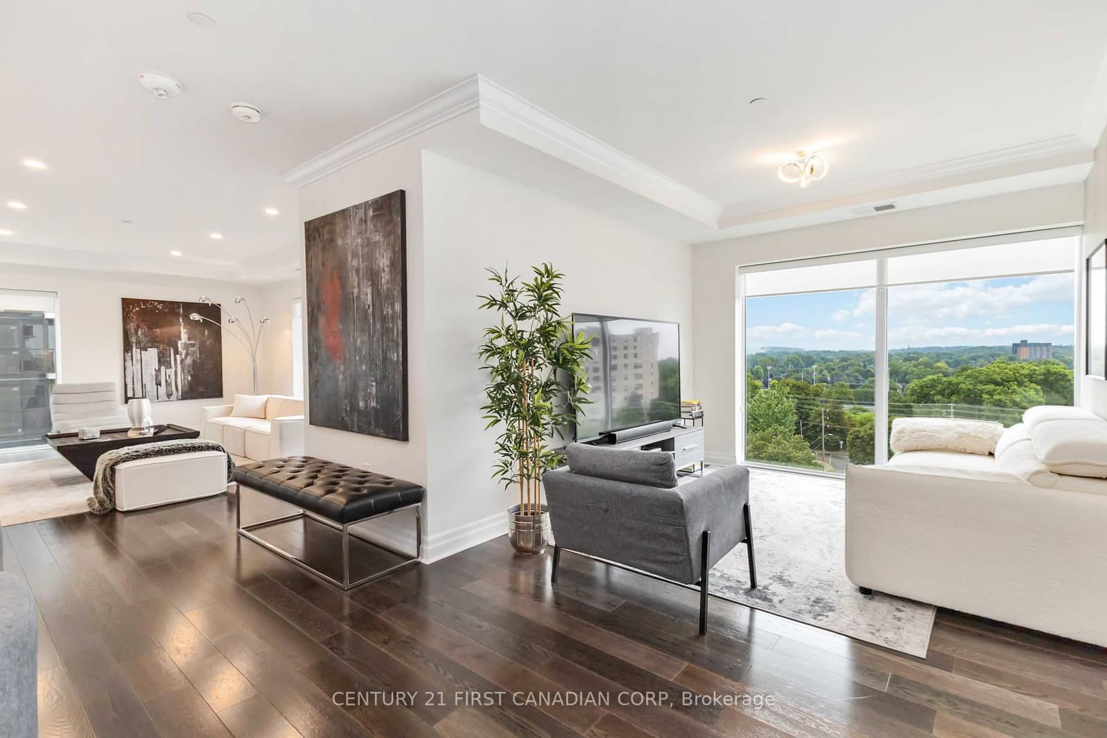 505 Talbot Street, Unit 809 thumbnail 5