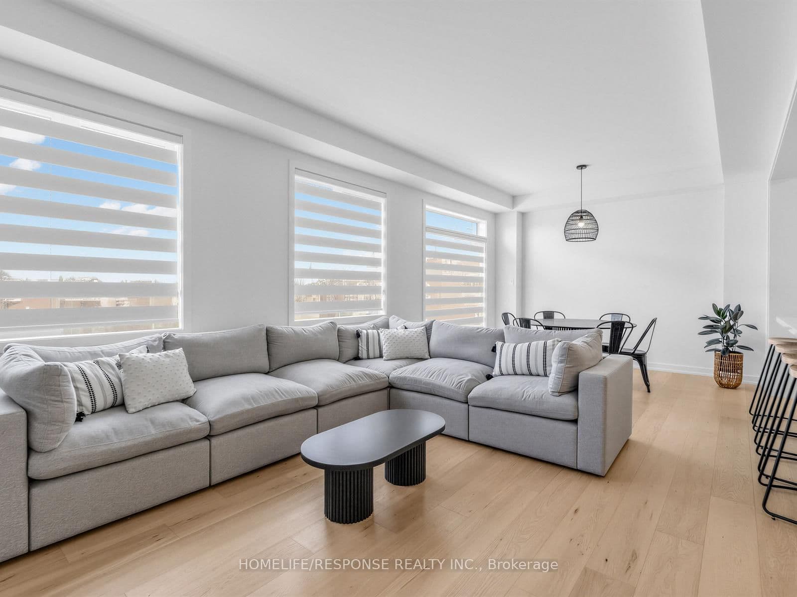 13 Stanley Leitch Drive thumbnail 16