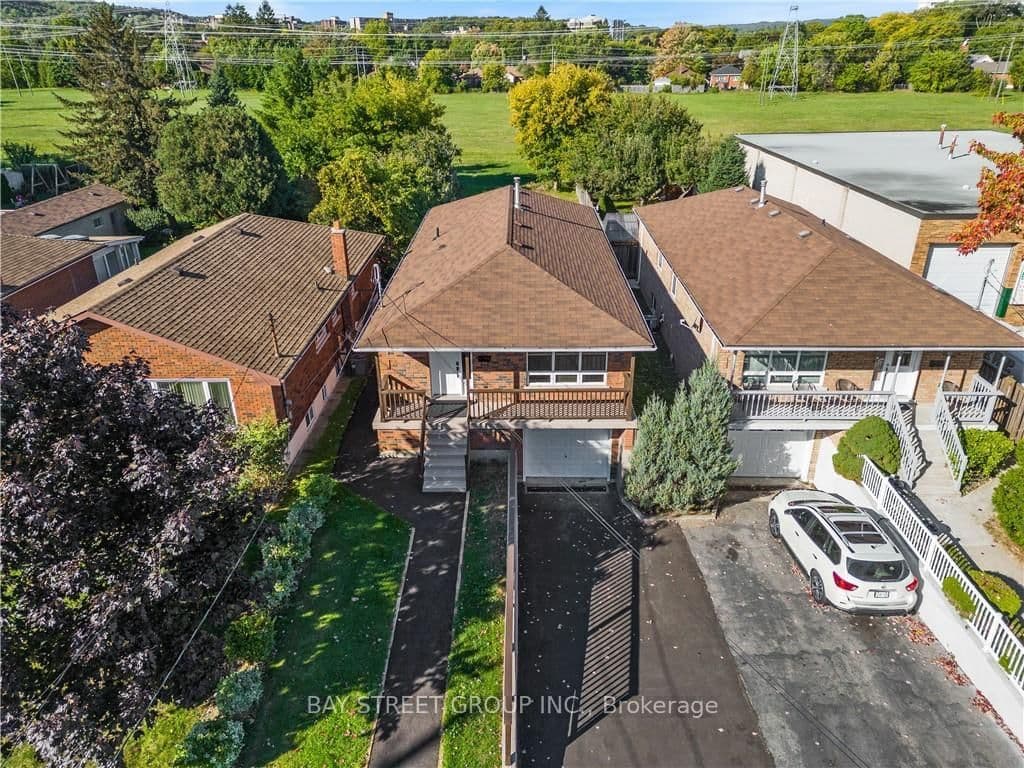 66 Ewen Road thumbnail 2