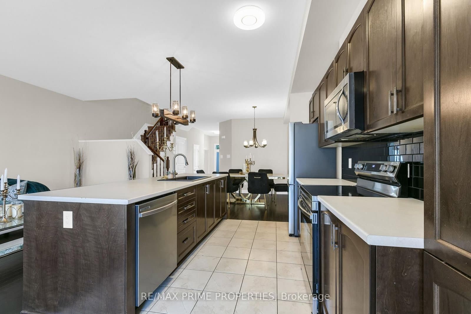 1149 Beckett Crescent thumbnail 17