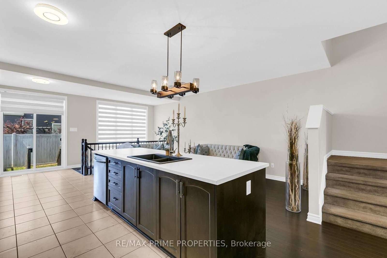 1149 Beckett Crescent thumbnail 20
