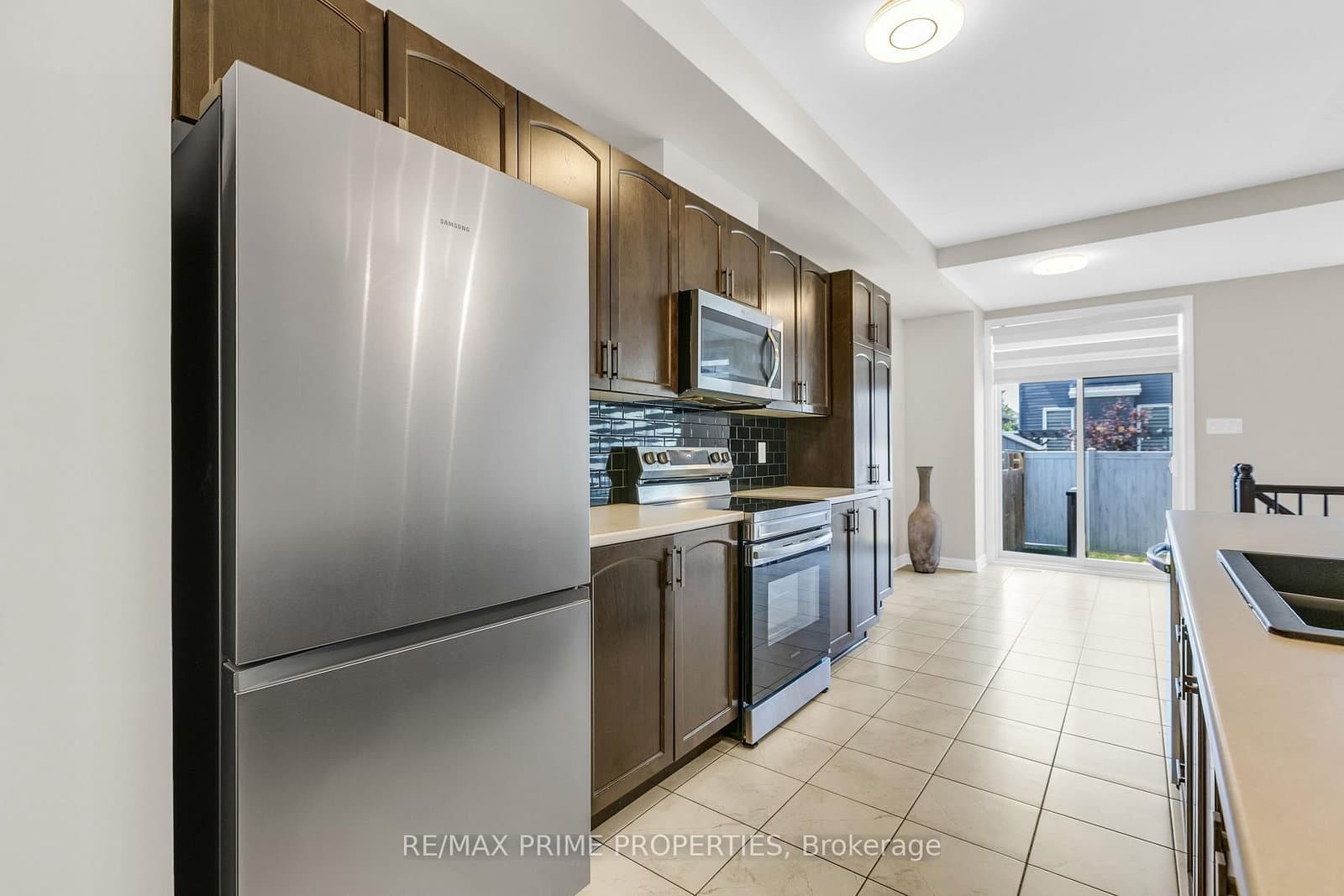 1149 Beckett Crescent thumbnail 22