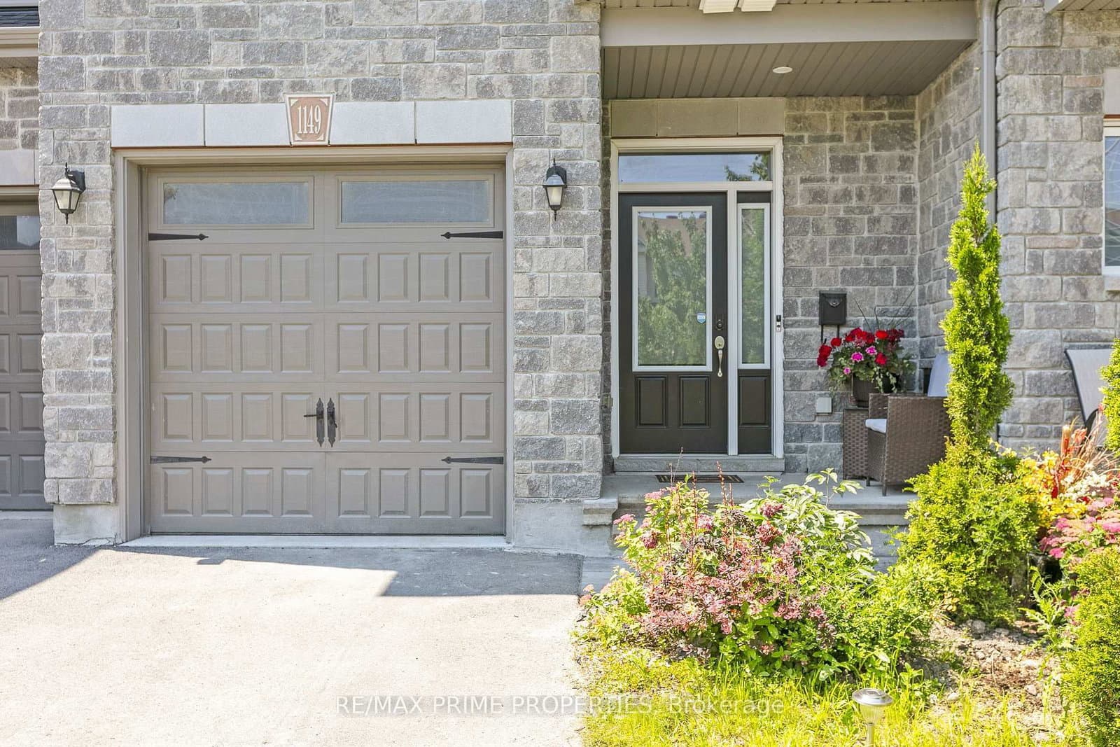 1149 Beckett Crescent thumbnail 48