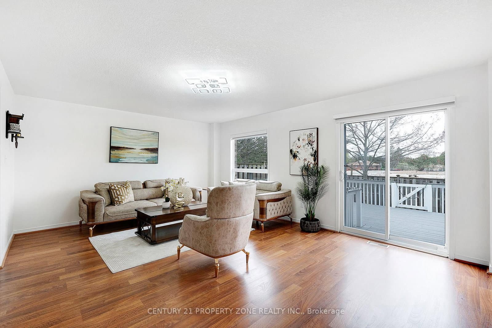 210 DAWN Avenue, Unit 35 thumbnail 14