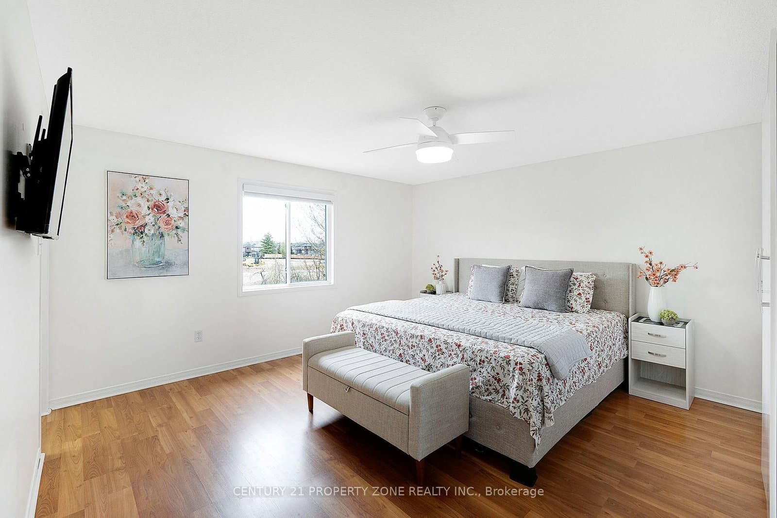 210 DAWN Avenue, Unit 35 thumbnail 21
