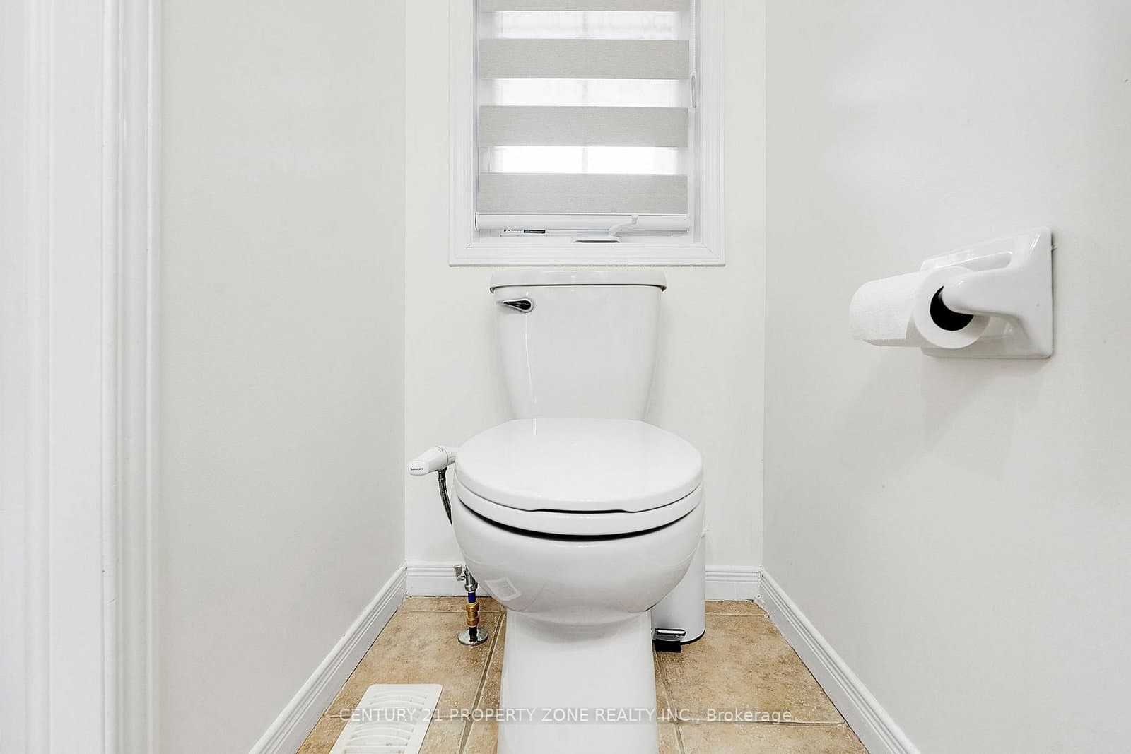 210 DAWN Avenue, Unit 35 thumbnail 27