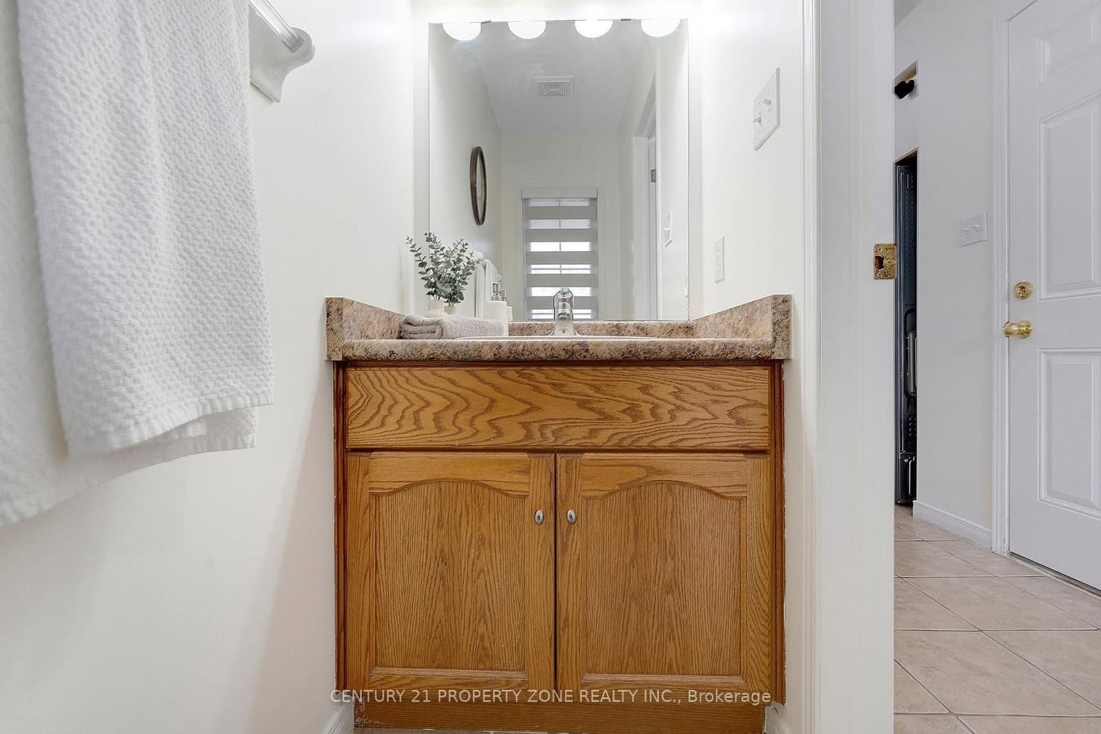 210 DAWN Avenue, Unit 35 thumbnail 28