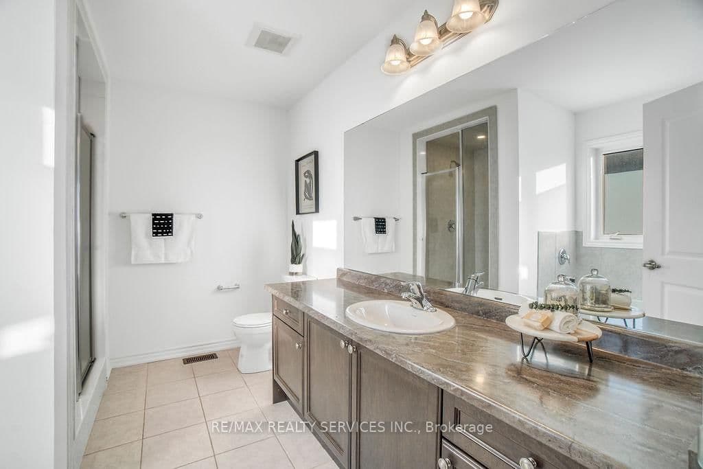 9 Copeman Avenue thumbnail 24