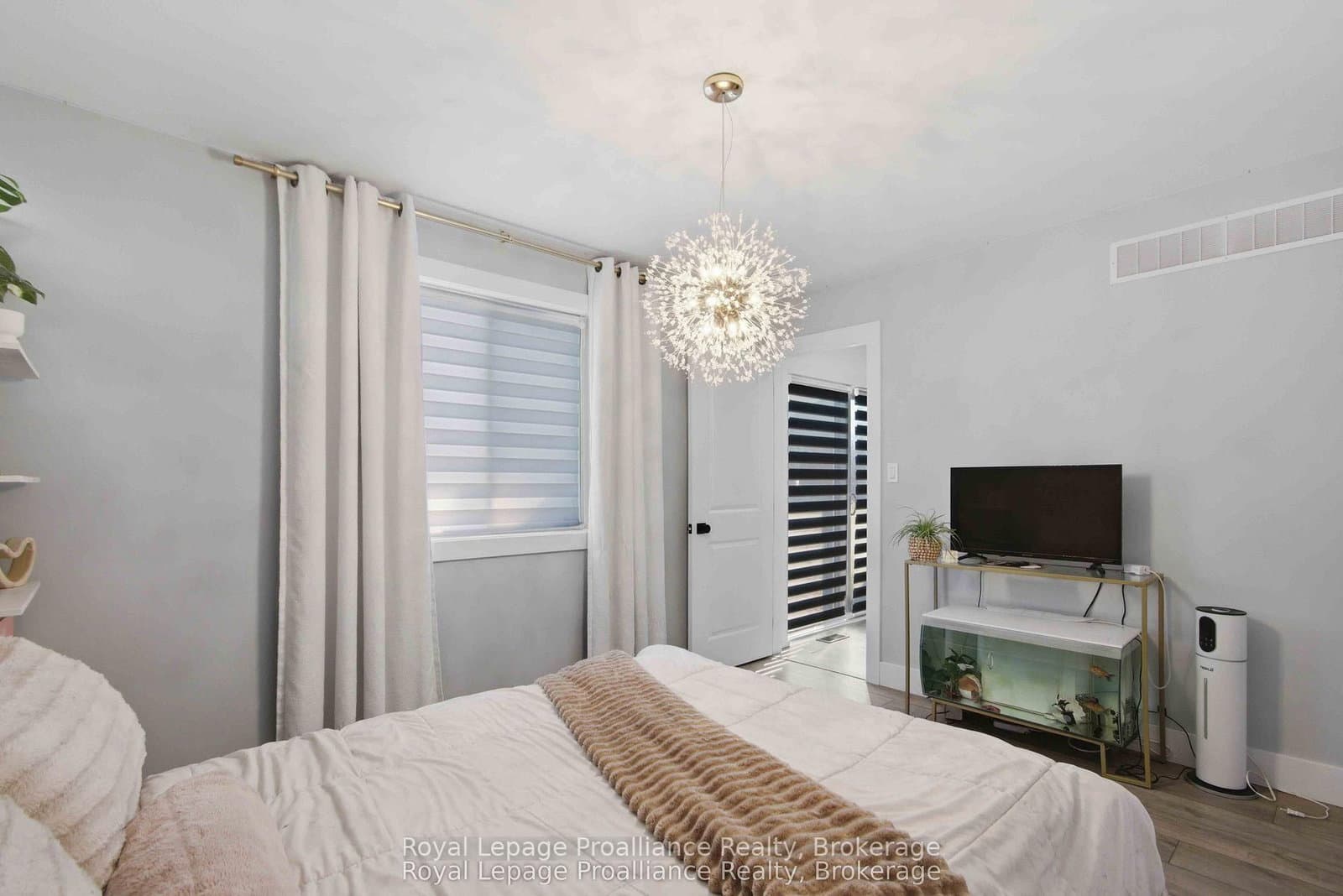 24 Buchanan Avenue thumbnail 15