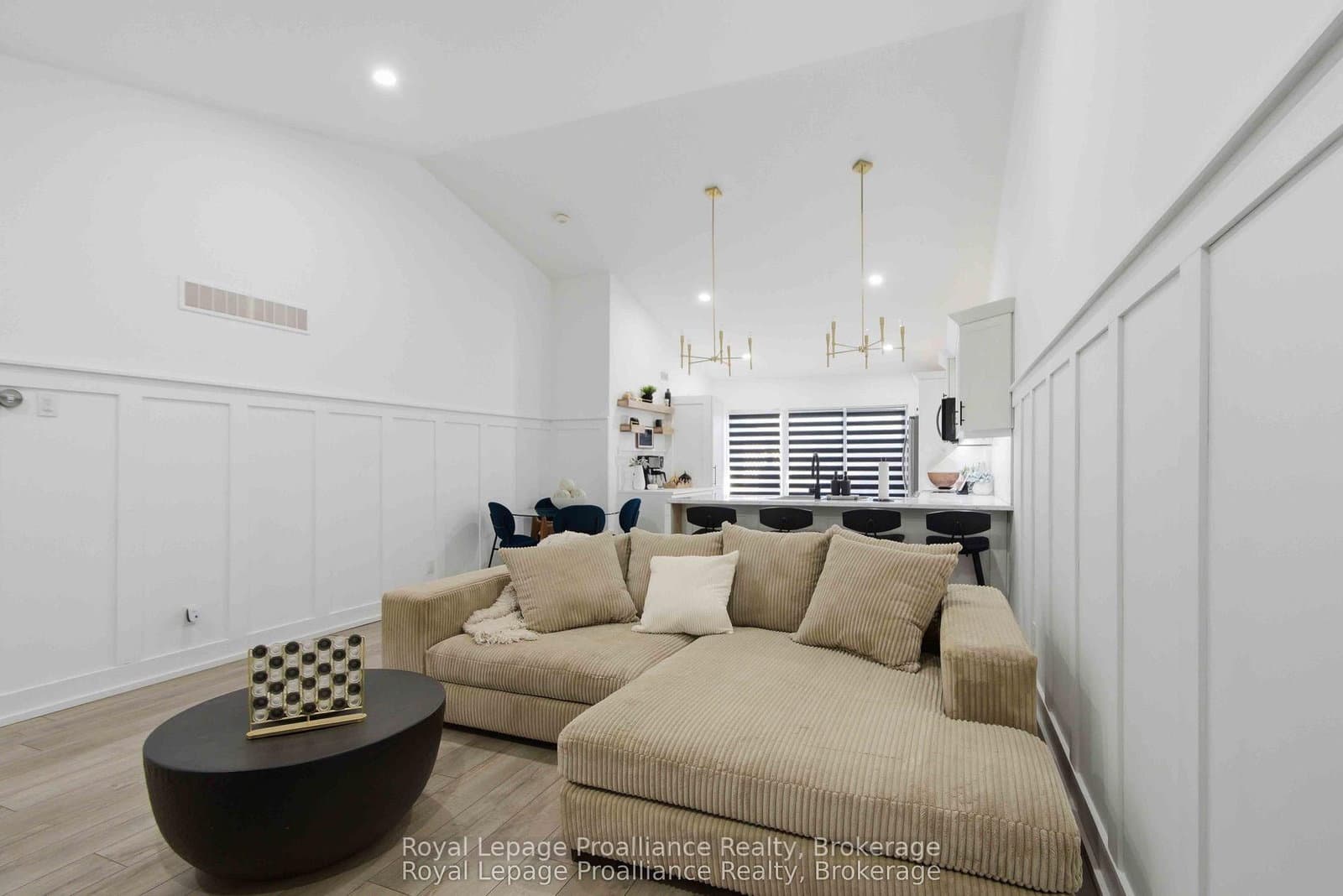24 Buchanan Avenue thumbnail 8