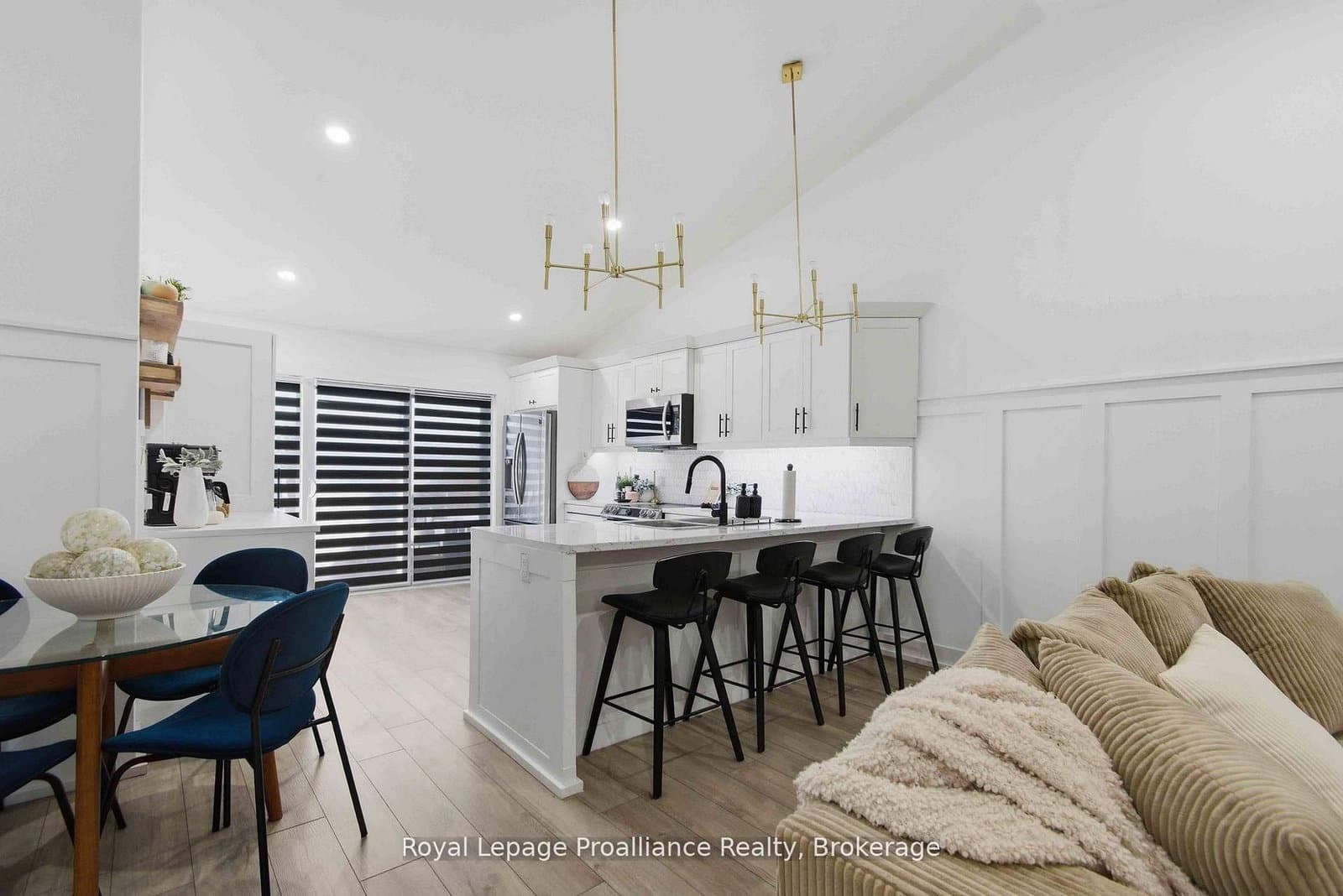 24 Buchanan Avenue thumbnail 9