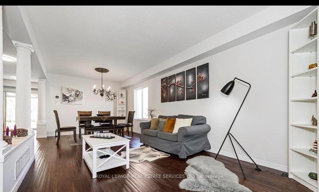 635 Commonwealth Crescent - Image 1