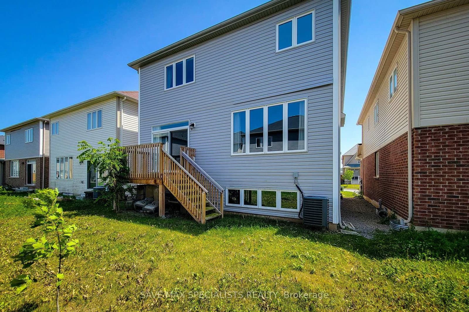 16 Beatty Avenue thumbnail 4