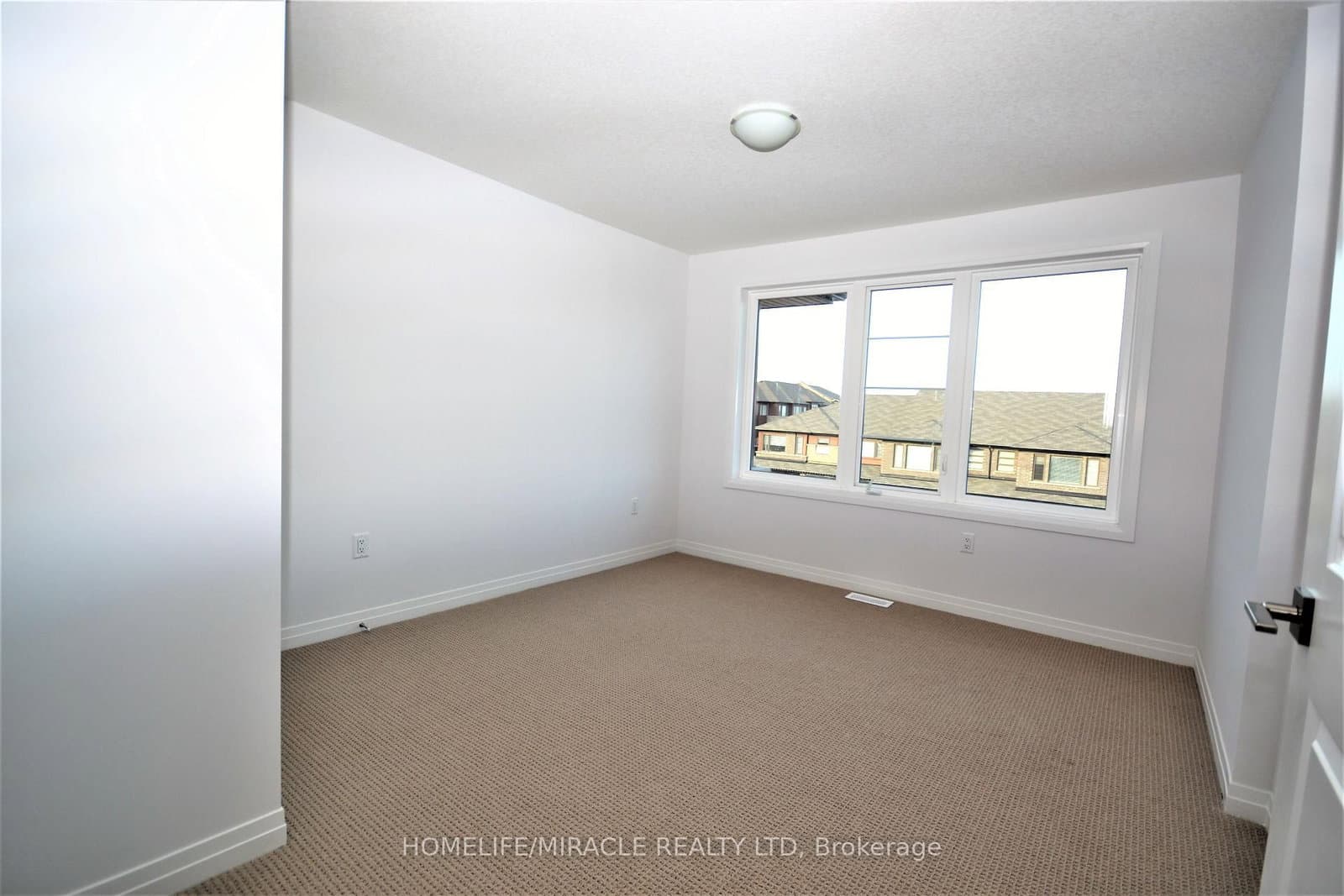 30 Times Square Boulevard, Unit 159 thumbnail 25