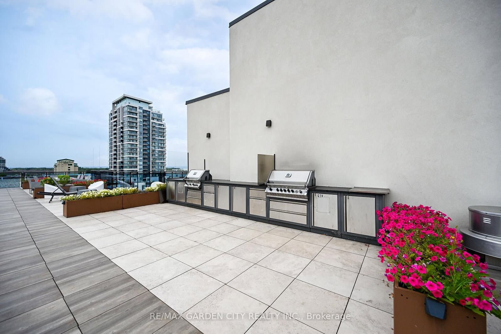 10 Concord Place, Unit 408 thumbnail 35
