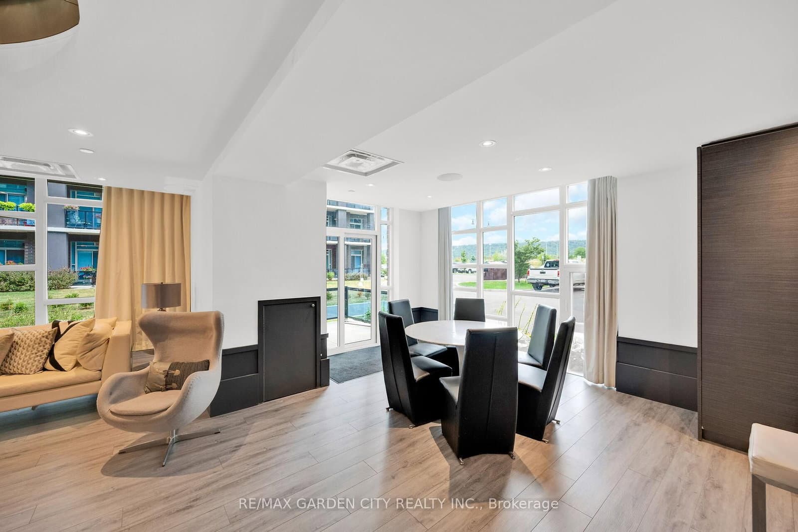 10 Concord Place, Unit 408 thumbnail 38