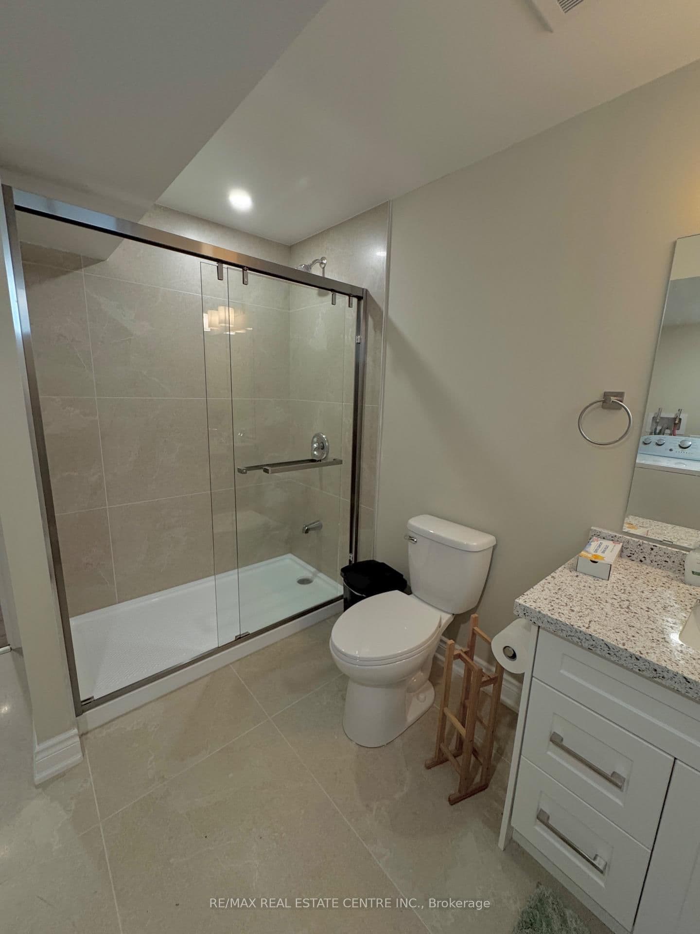 20 Dudley Drive, Unit B-unit thumbnail 7