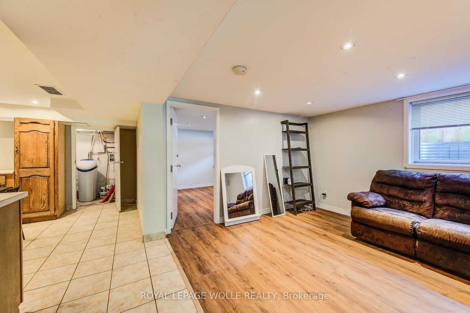 139 Elgin Crescent thumbnail 27