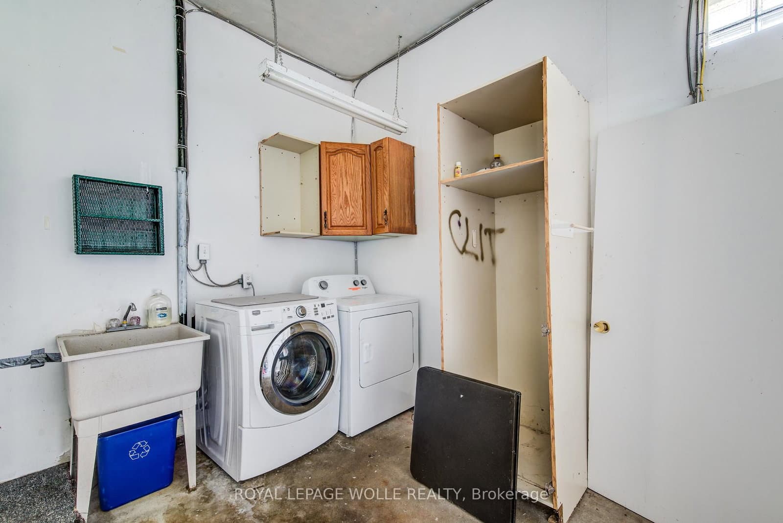 139 Elgin Crescent thumbnail 41