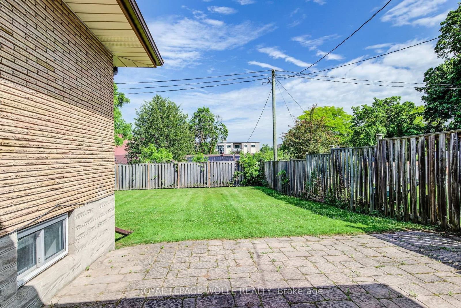 139 Elgin Crescent thumbnail 45