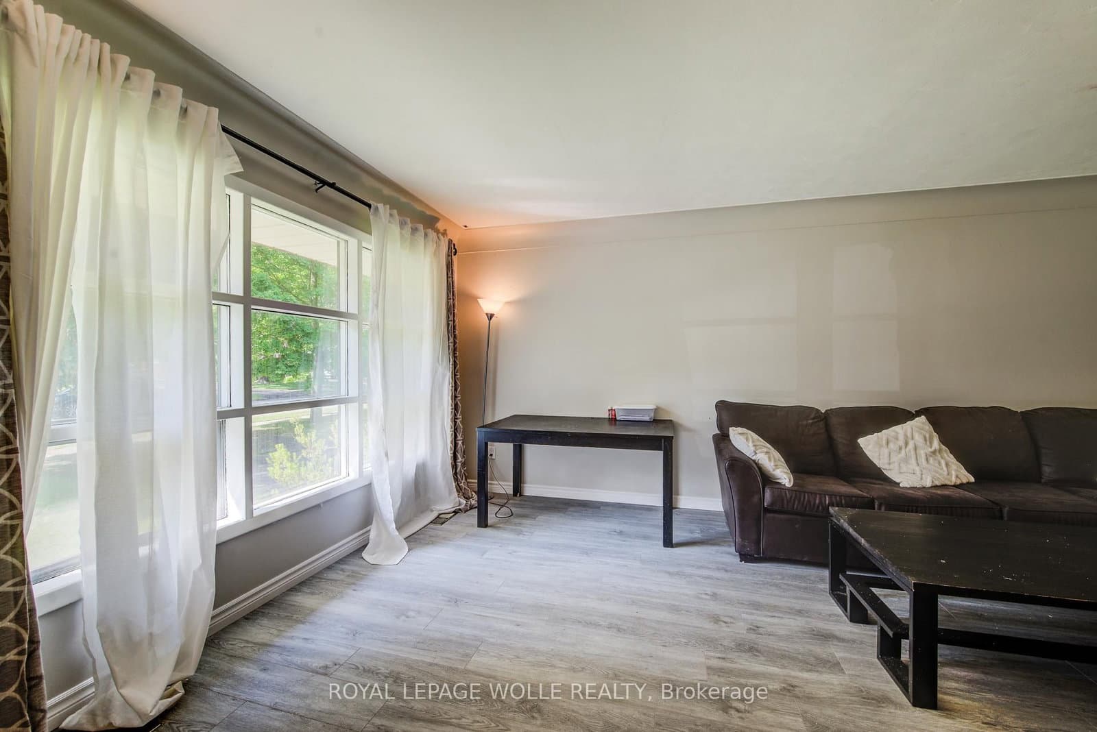 139 Elgin Crescent thumbnail 8
