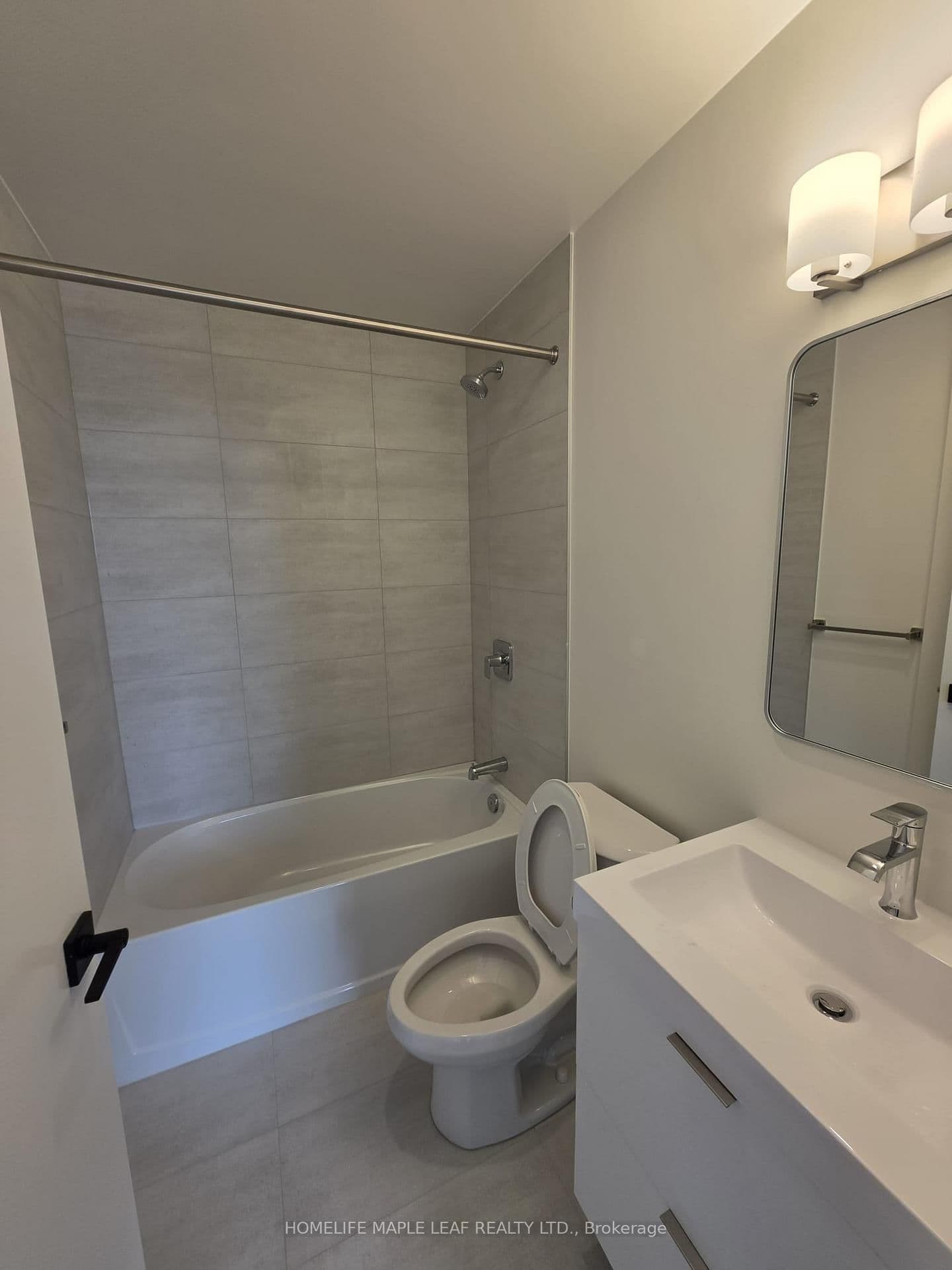 33 Erie Avenue, Unit 1509 thumbnail 15