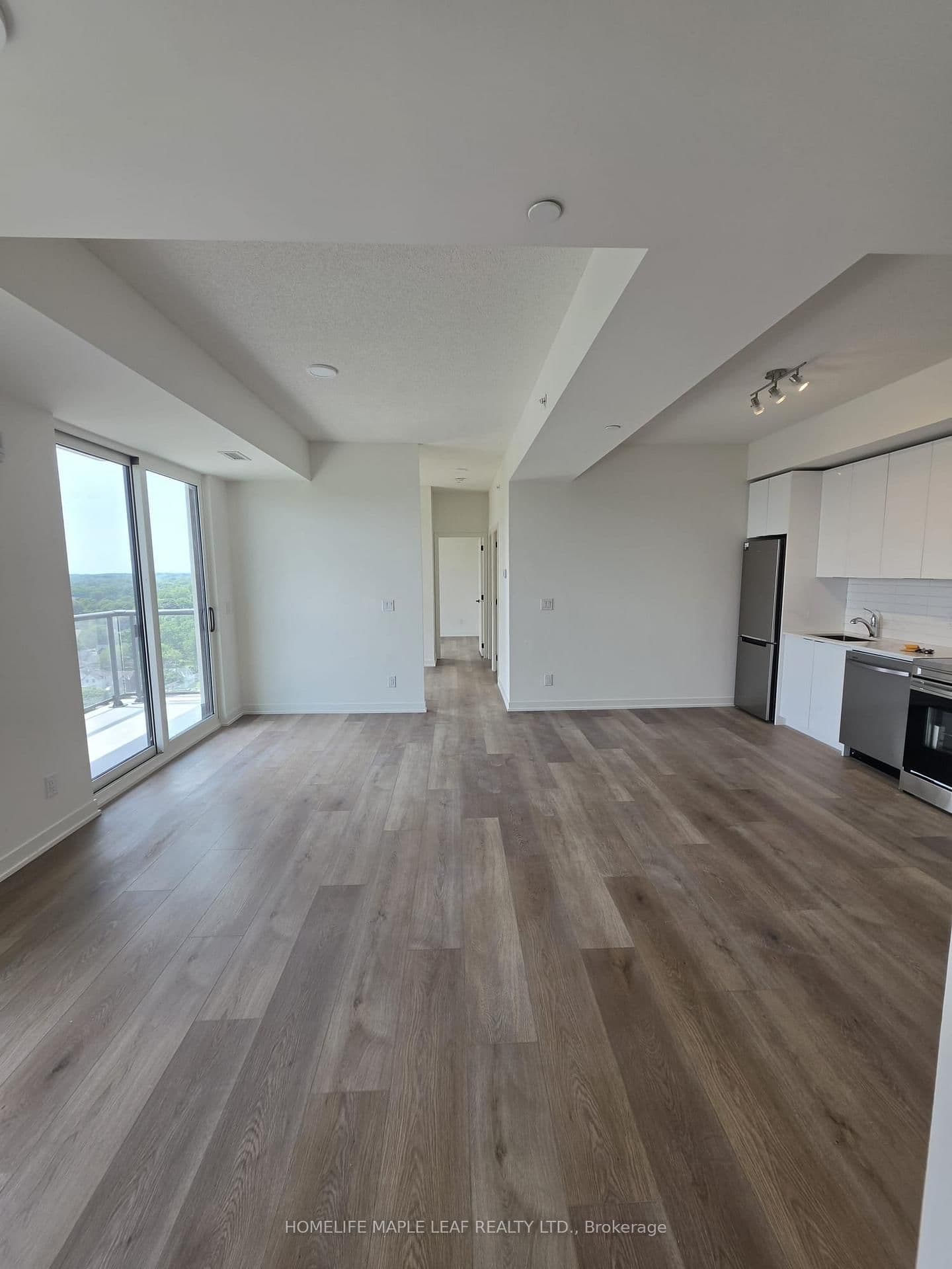 33 Erie Avenue, Unit 1509 thumbnail 3