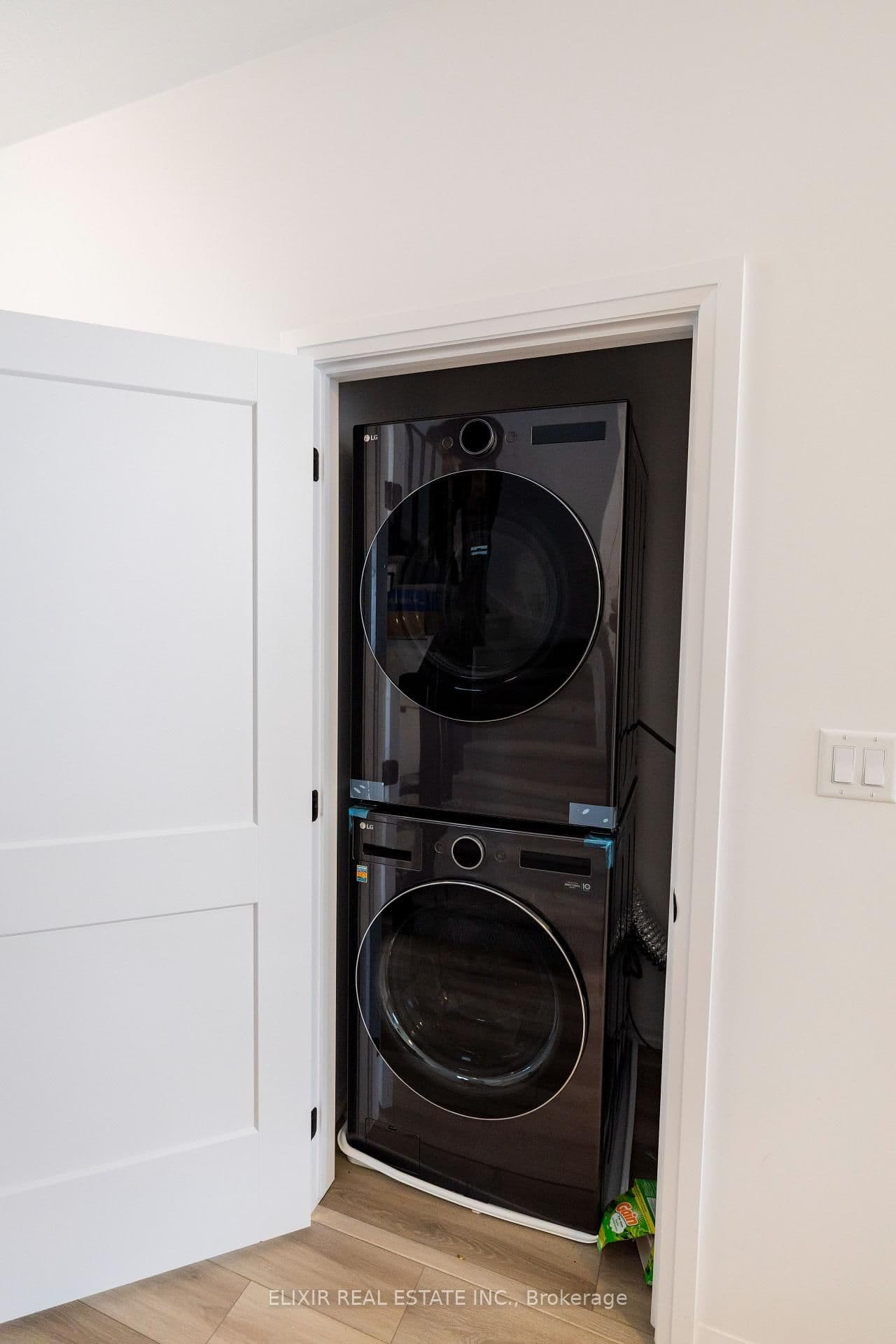 55 Tom Brown Drive, Unit 48 thumbnail 15