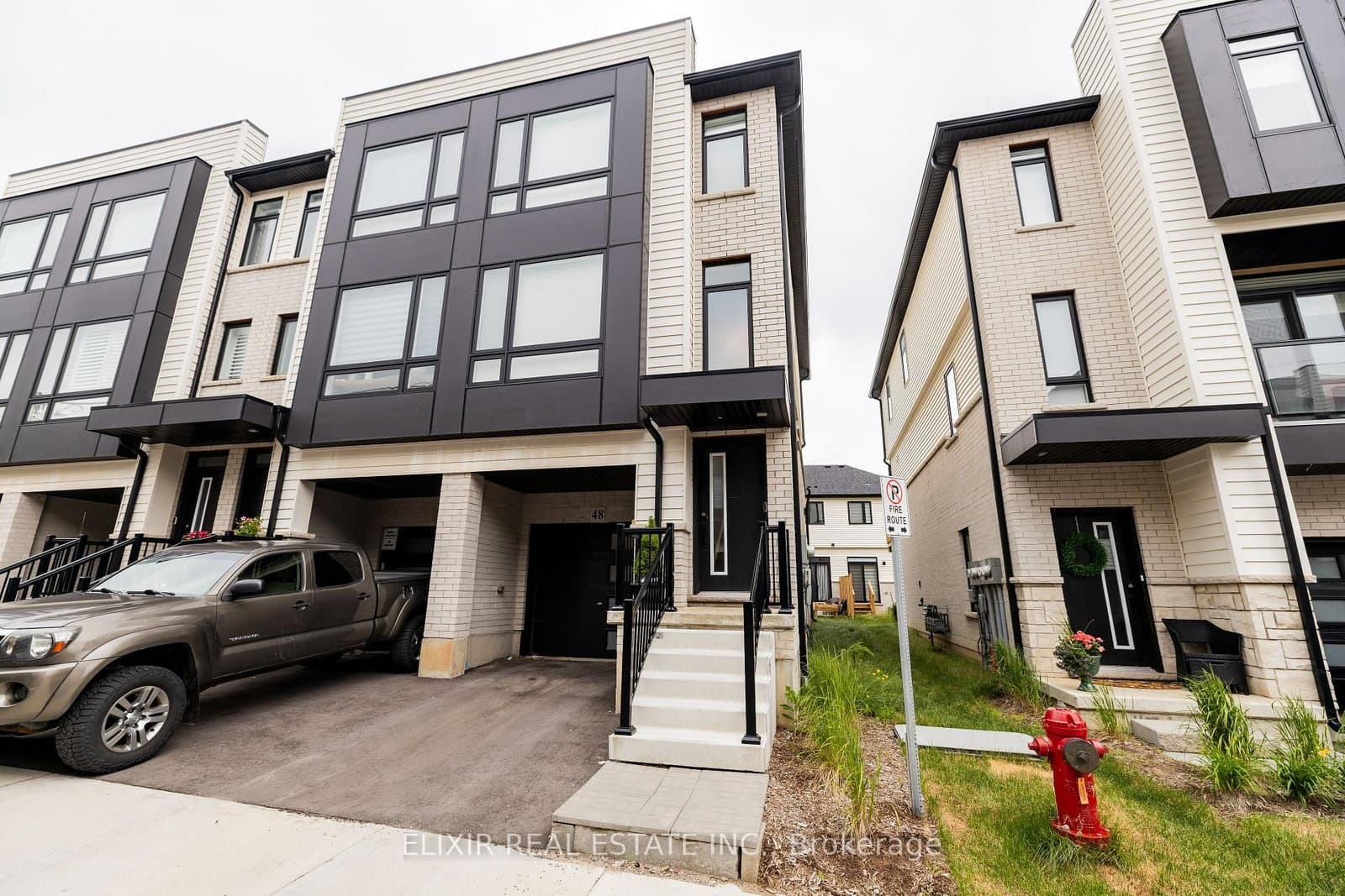 55 Tom Brown Drive, Unit 48 thumbnail 2